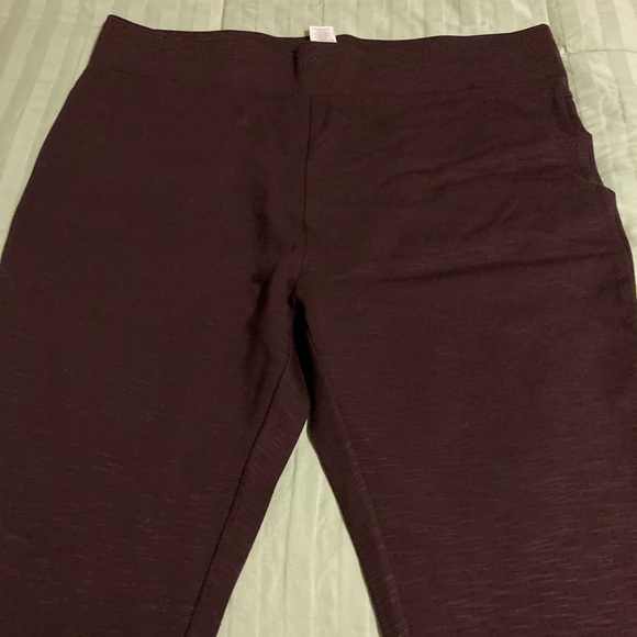 NWT Maroon slub knit pull on pants - Picture 6 of 7
